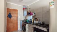 Kitchen - 6 square meters of property in Elandspoort