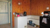 Kitchen - 14 square meters of property in Westonaria