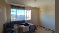 Bed Room 1 - 15 square meters of property in Alan Manor