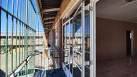 Balcony - 4 square meters of property in South Crest