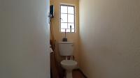 Bathroom 1 - 5 square meters of property in The Orchards