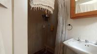 Bathroom 1 - 13 square meters of property in Melville