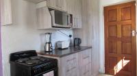 Kitchen - 7 square meters of property in Zandspruit