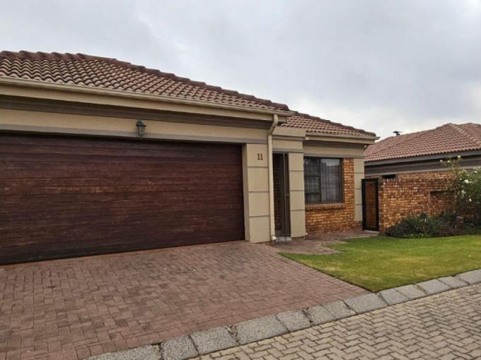 3 Bedroom Simplex for Sale For Sale in Alberton - MR639701