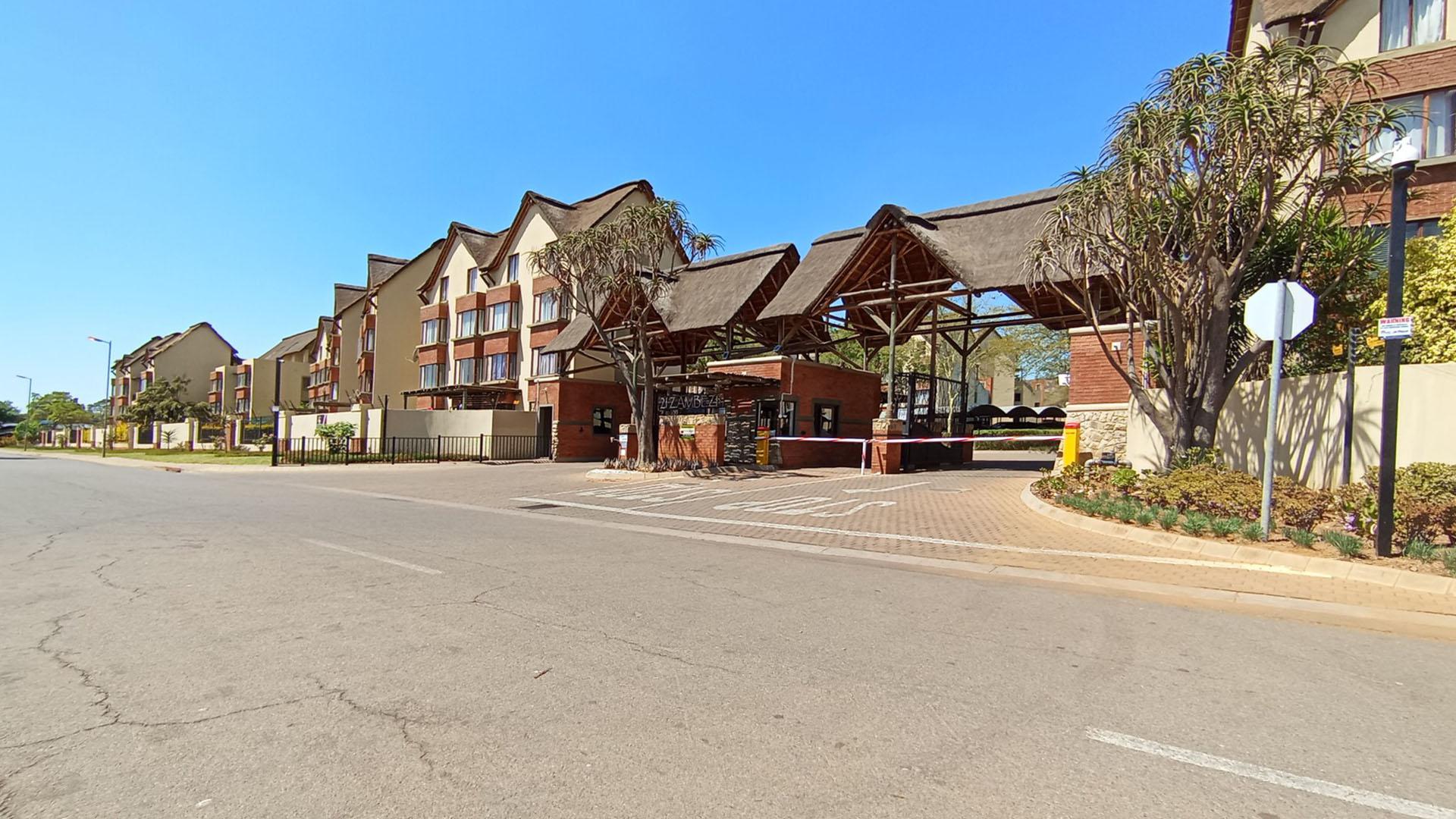 Front View of property in Montana Tuine