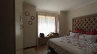 Bed Room 1 - 13 square meters of property in Montana Tuine