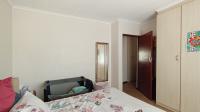 Bed Room 1 - 13 square meters of property in Montana Tuine