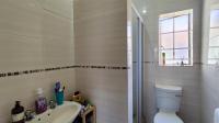 Bathroom 1 - 4 square meters of property in Elspark