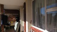 Balcony - 12 square meters of property in Greenhills