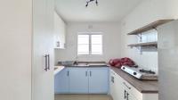 Kitchen - 21 square meters of property in Montford