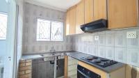 Kitchen - 21 square meters of property in Montford