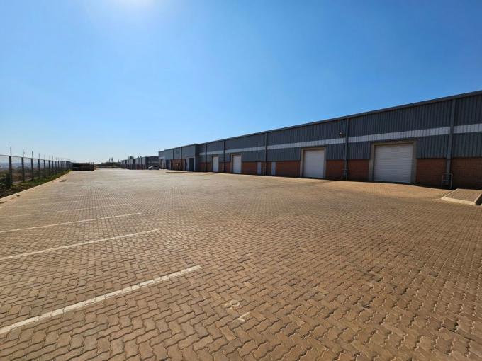 Commercial to Rent in Krugersdorp - Property to rent - MR640078