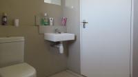 Bathroom 1 - 5 square meters of property in Fleurhof