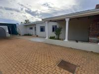  of property in Oudtshoorn