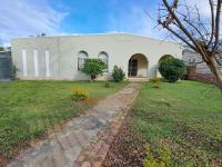  of property in Oudtshoorn