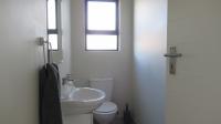 Guest Toilet - 3 square meters of property in Amorosa