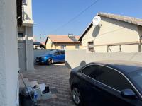 3 Bedroom 2 Bathroom House to Rent for sale in Cosmo City