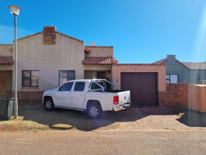 3 Bedroom House for Sale For Sale in Kathu - MR640311