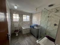 Bathroom 1 of property in Wesfleur