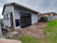 Flatlet of property in Lotus Park