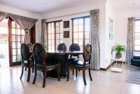 Dining Room of property in Glenmarais (Glen Marais)