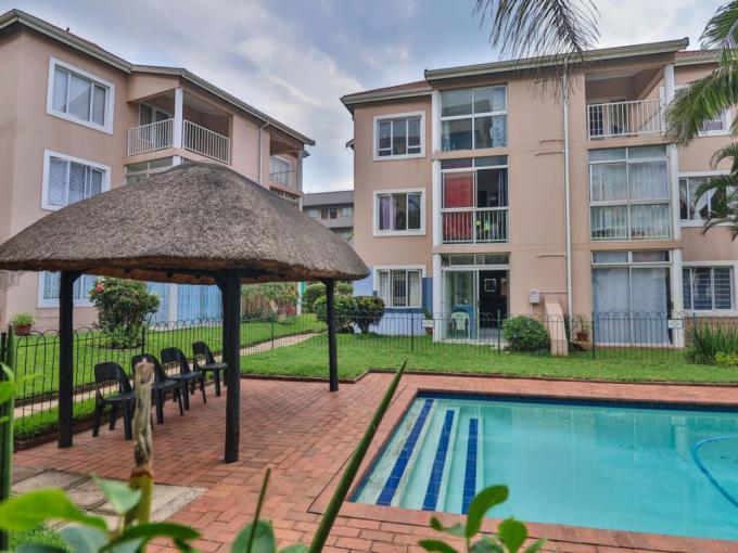 2 Bedroom Apartment for Sale For Sale in Amanzimtoti  - MR640427