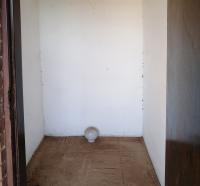 Bathroom 1 - 2 square meters of property in Atteridgeville