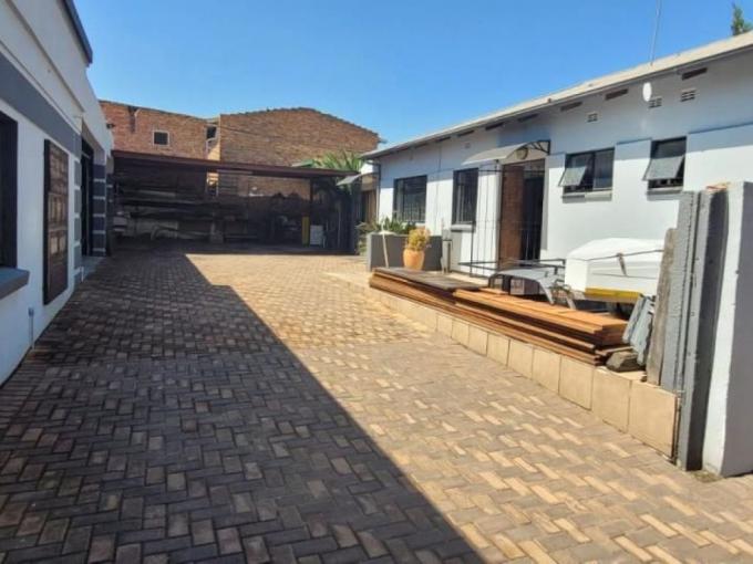 3 Bedroom House to Rent in Edenvale - Property to rent - MR640570