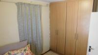 Bed Room 1 - 11 square meters of property in Montclair (Dbn)