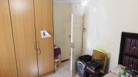 Main Bedroom - 15 square meters of property in Montclair (Dbn)