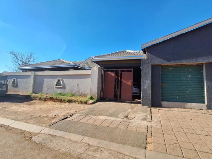 2 Bedroom House for Sale For Sale in Alberton - MR640697