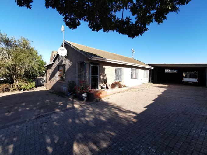 2 Bedroom House for Sale For Sale in Vredenburg - MR640701