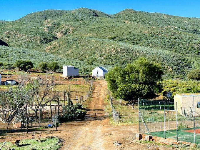 Farm for Sale For Sale in Barrydale - MR640747