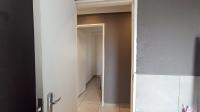 Bathroom 1 - 6 square meters of property in Riverside View