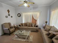  of property in Oudtshoorn