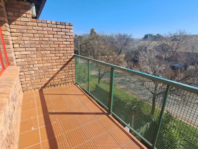 2 Bedroom Apartment for Sale For Sale in Moregloed (PTA) - MR641134