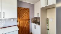 Kitchen - 9 square meters of property in Dawn Park