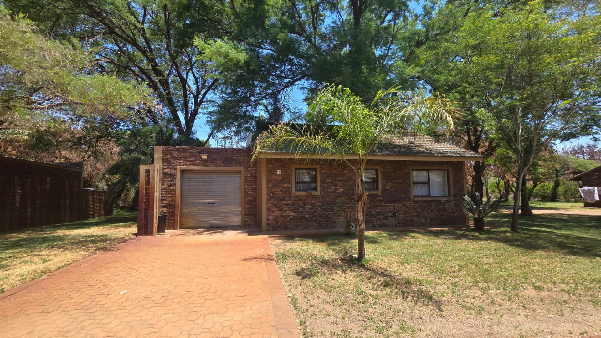 Front View of property in Lephalale (Ellisras)