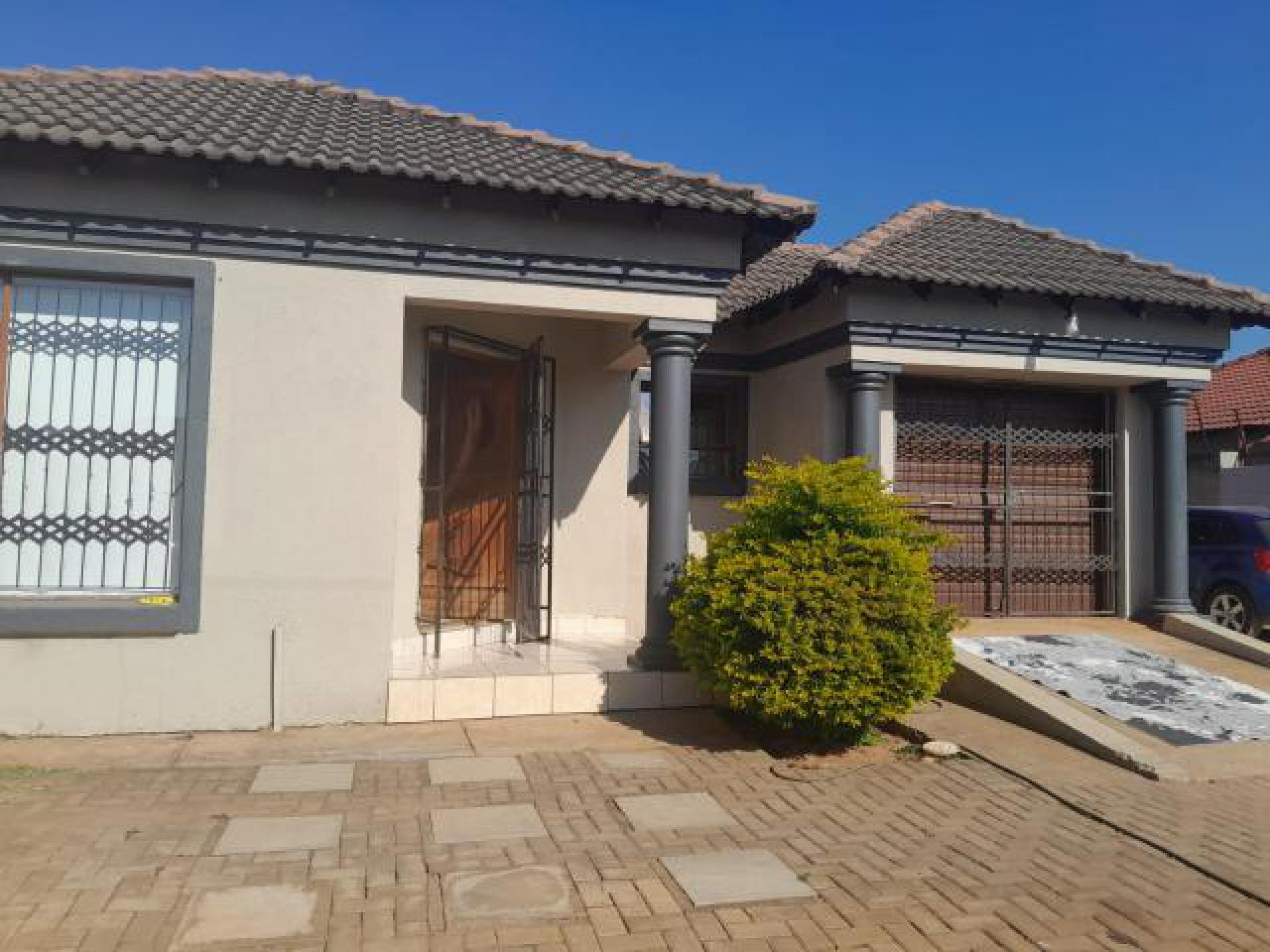 Front View of property in Tzaneen