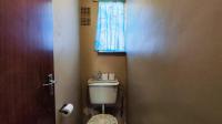 Bathroom 1 - 6 square meters of property in Sasolburg