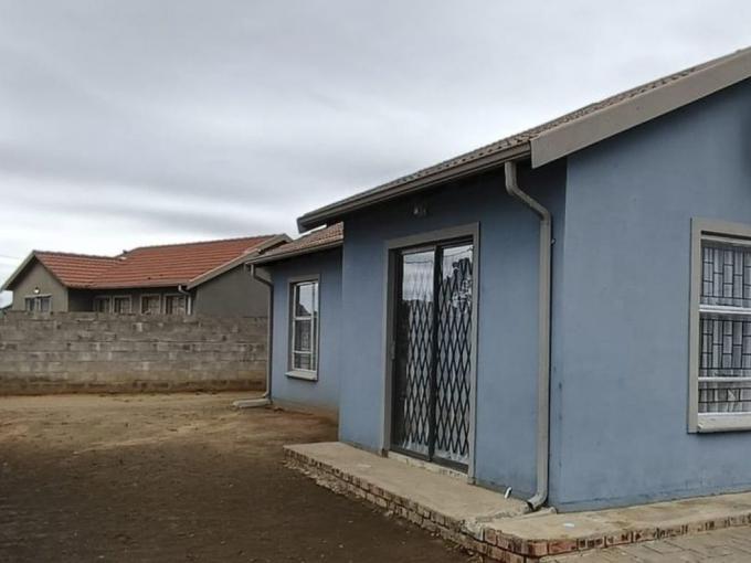 3 Bedroom House for Sale For Sale in Bloemfontein - MR641286