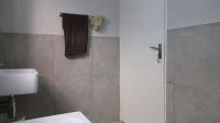 Bathroom 1 - 4 square meters of property in South Hills