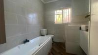 Bathroom 2 of property in Bryanston