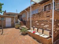  of property in Bosmont