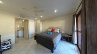 Main Bedroom - 22 square meters of property in Shelly Beach