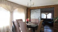 Dining Room - 19 square meters of property in Ennerdale