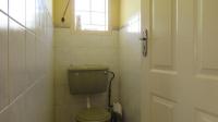 Bathroom 1 - 6 square meters of property in Ennerdale