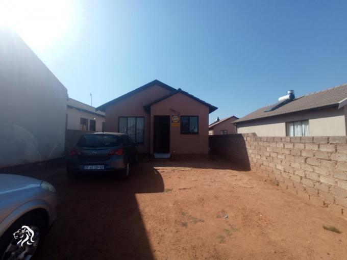 2 Bedroom House for Sale For Sale in Soshanguve - MR641626