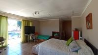 Bed Room 4 - 33 square meters of property in Wilropark