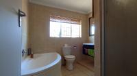 Bathroom 2 - 7 square meters of property in Wilropark